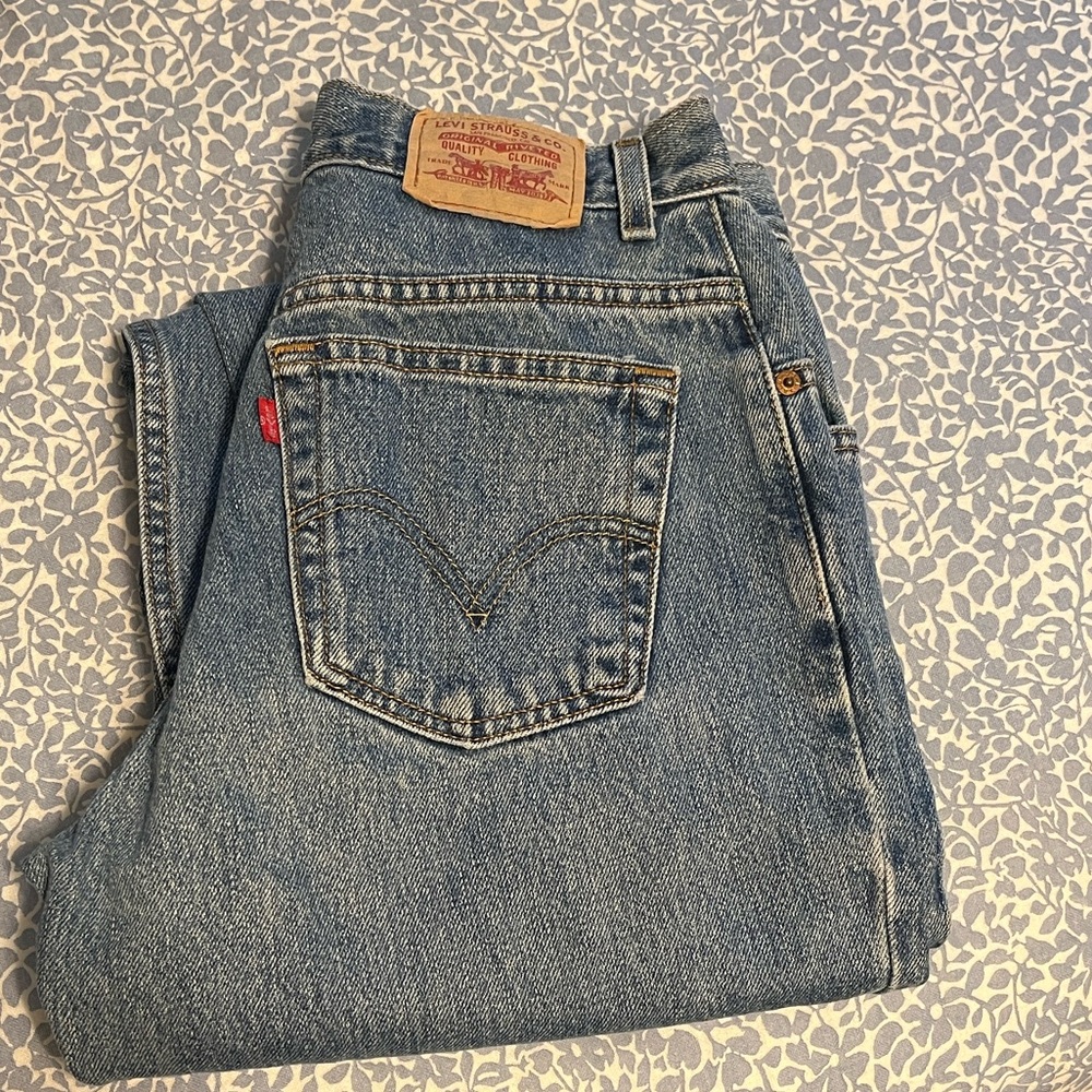 Levi's Women's Straight Blue Jeans